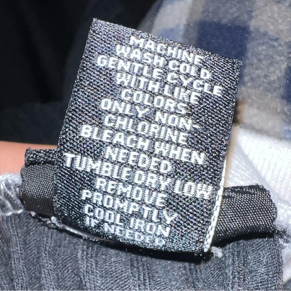 Blue Cold shoulder short sleeve t shirt, fitted and stretchy - Picture 6 of 6